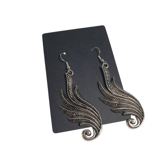 Silver Tone Leaf Wings Feather Dangle Earrings Fashion Angel Costume NEW - Picture 2 of 4